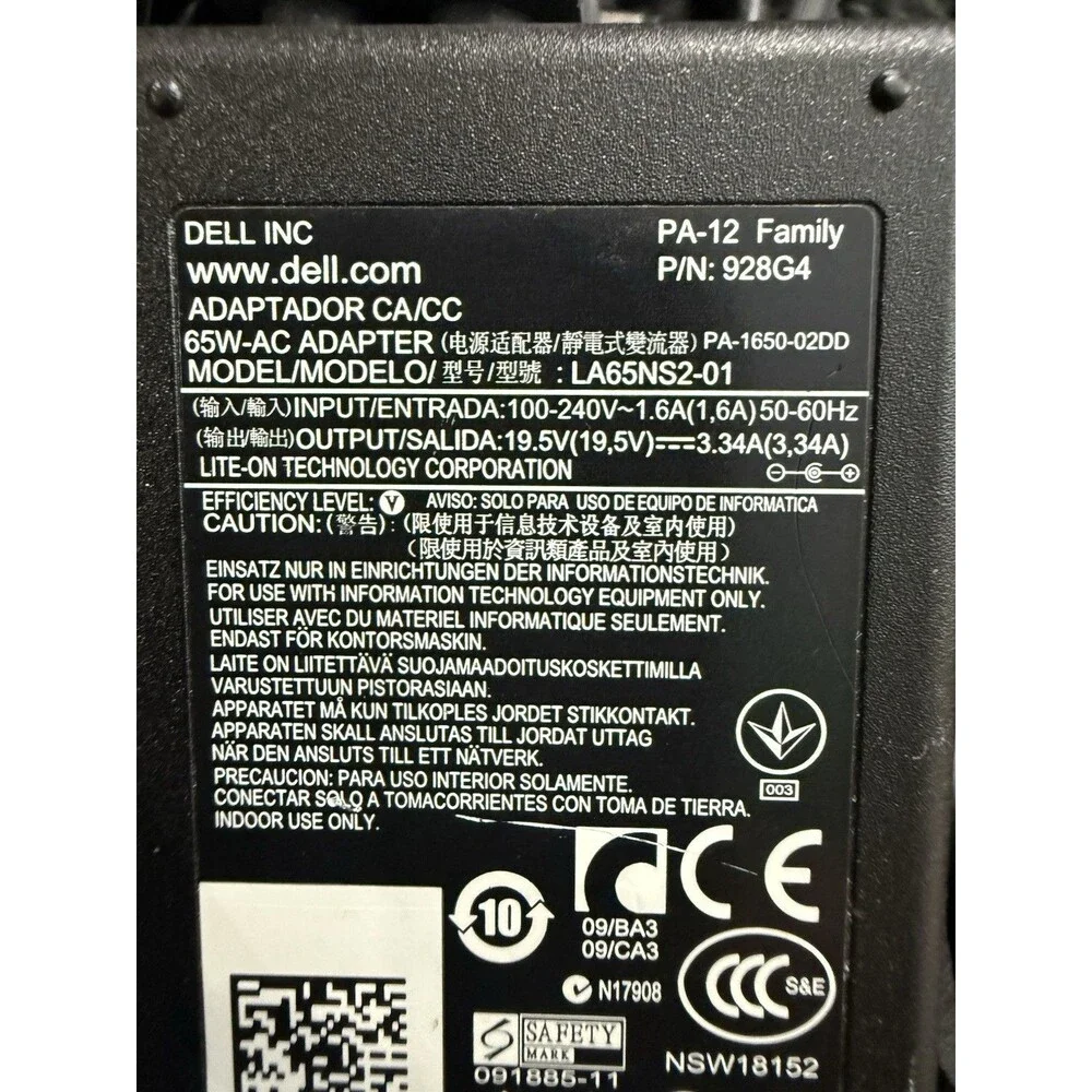 Dell - 65W LA65NS2-01, 19.5V / 3.34A, Power Supply (small tip adapter)